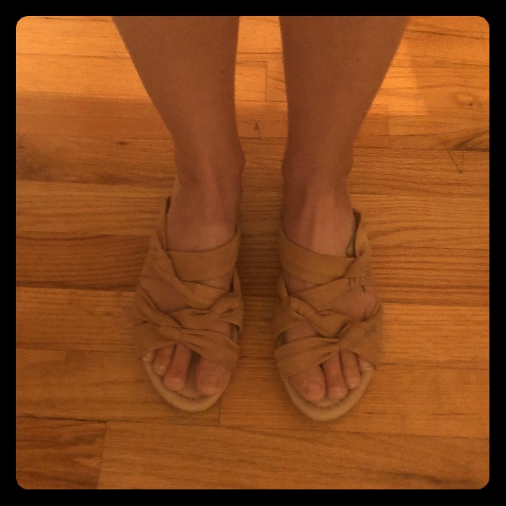 Hush puppies slip on sandals
